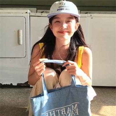 左撇子布朗之歌在线观看海报
