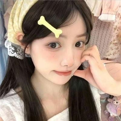 女子十二不设防在线观看海报
